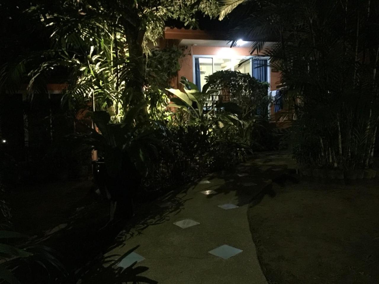 Baan Vanida Garden Resort Karon Exterior foto
